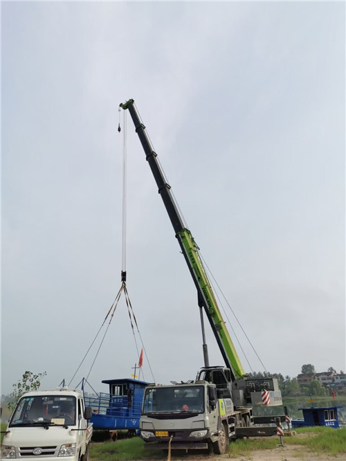 北塔区桥梁建设吊装案例